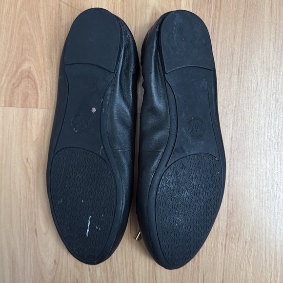 preloved Michael Kors Ballet flats in black size 6 - Picture 3 of 5